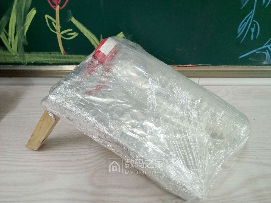 小孩作品太阳能热水器