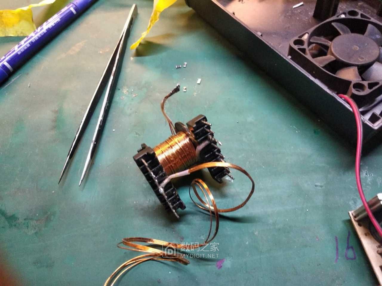 拆个电动车充电器的变压器