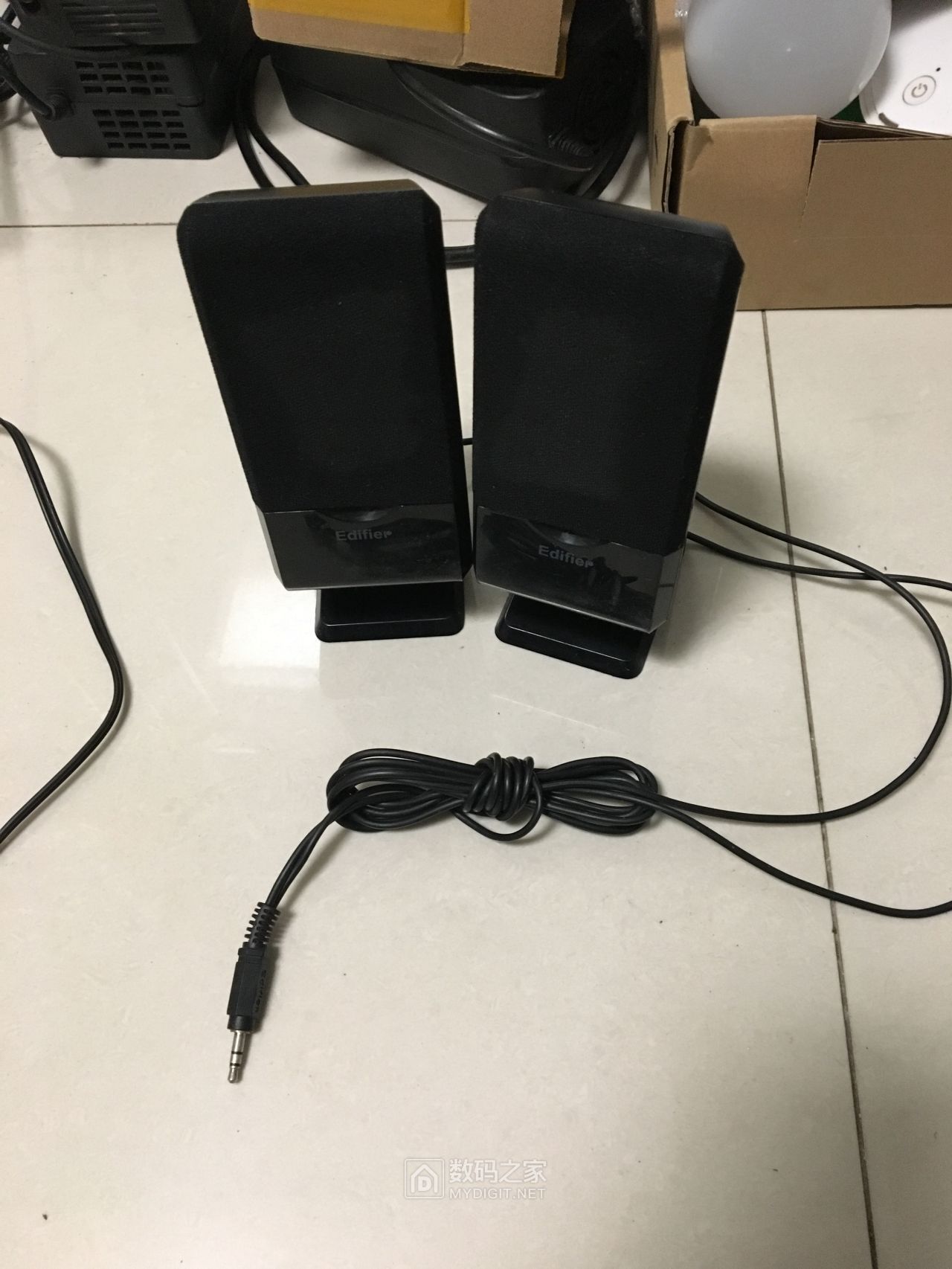 漫步者r101t06音箱拆解