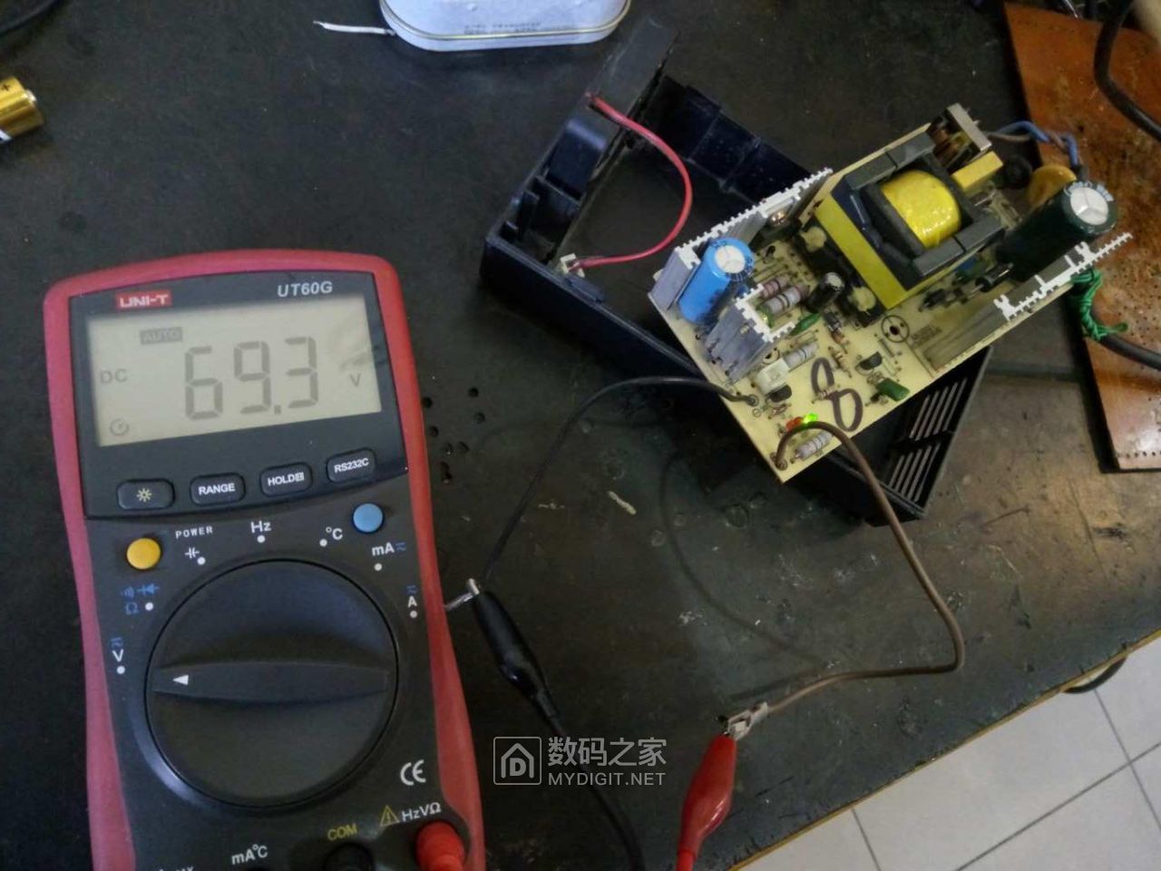 拆查爱玛西普尔60v3a电动车充电器