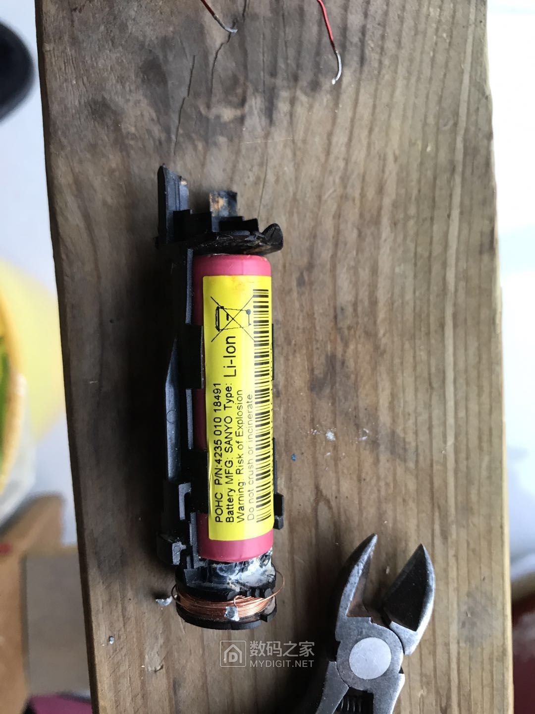 暴力拆解飞利浦电动牙刷 PHILIPS HX6730 - 拆机乐园 数码之家