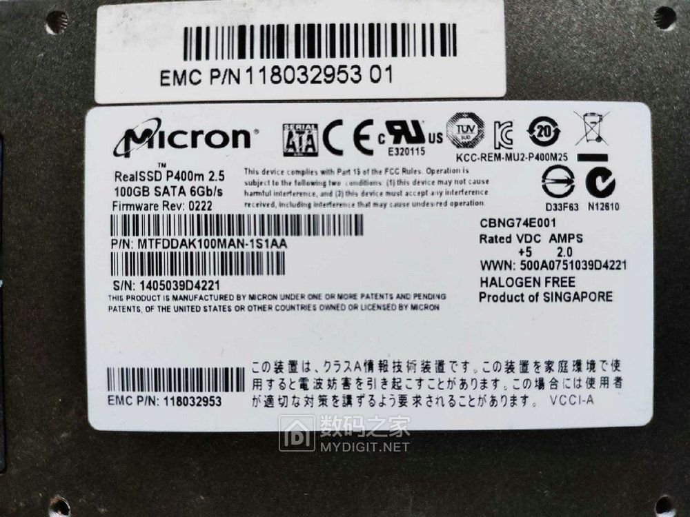 镁光P400M 100G固态硬盘正面标签