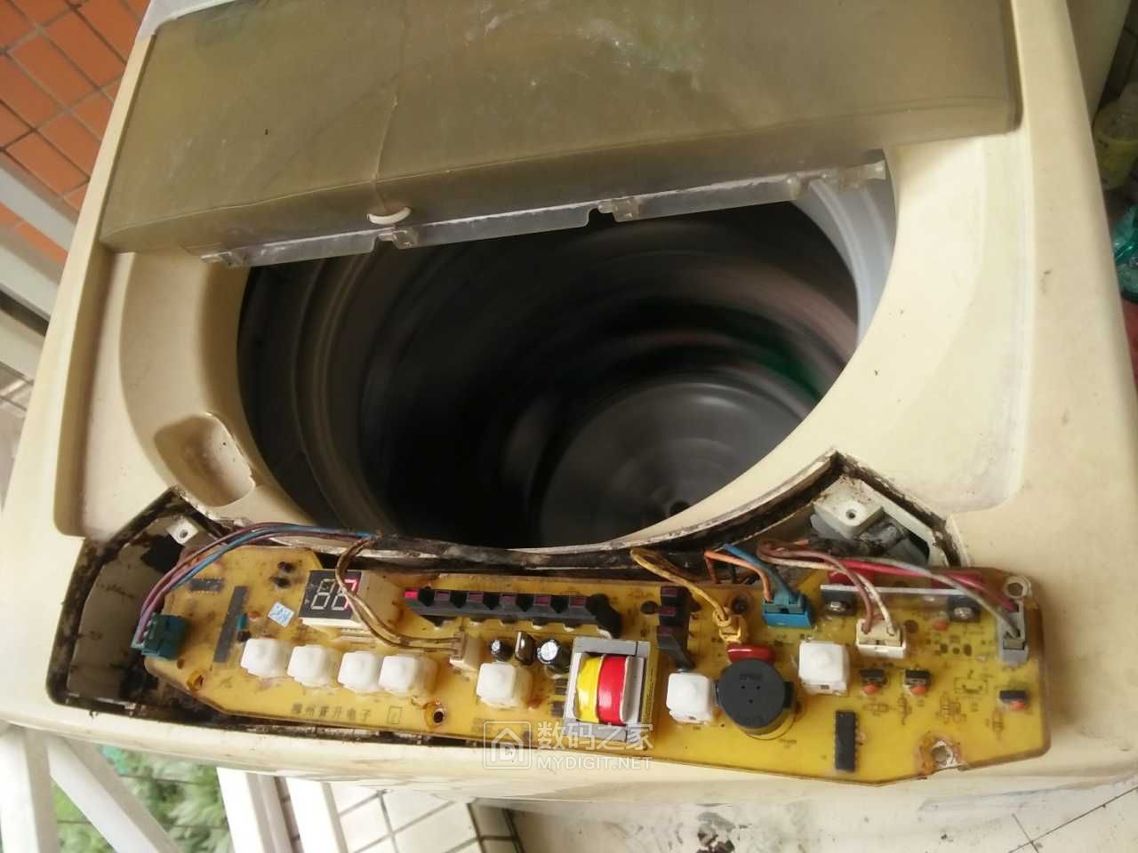 吹气暂时修复小天鹅xqb62-502g水位传感器 - 拆机乐园 数码之家