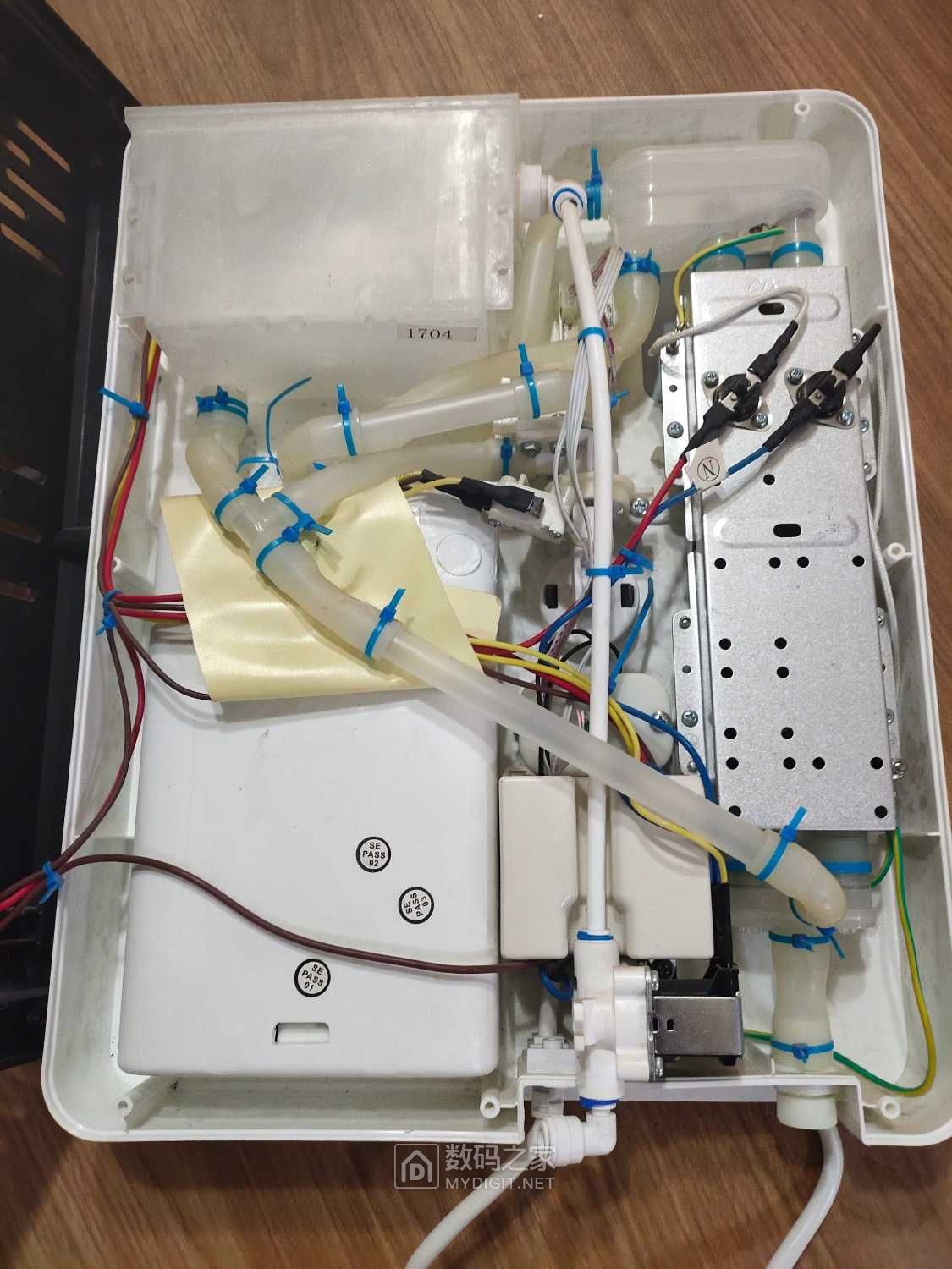 近几年流行的好太太速热管线机