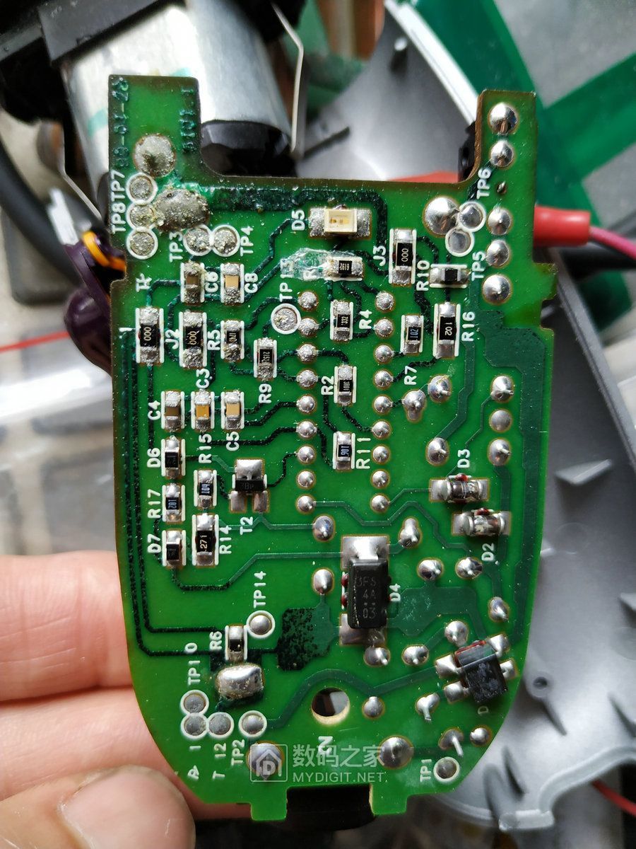 拆解飞利浦hq384 剃须刀 - 拆机乐园 数码之家