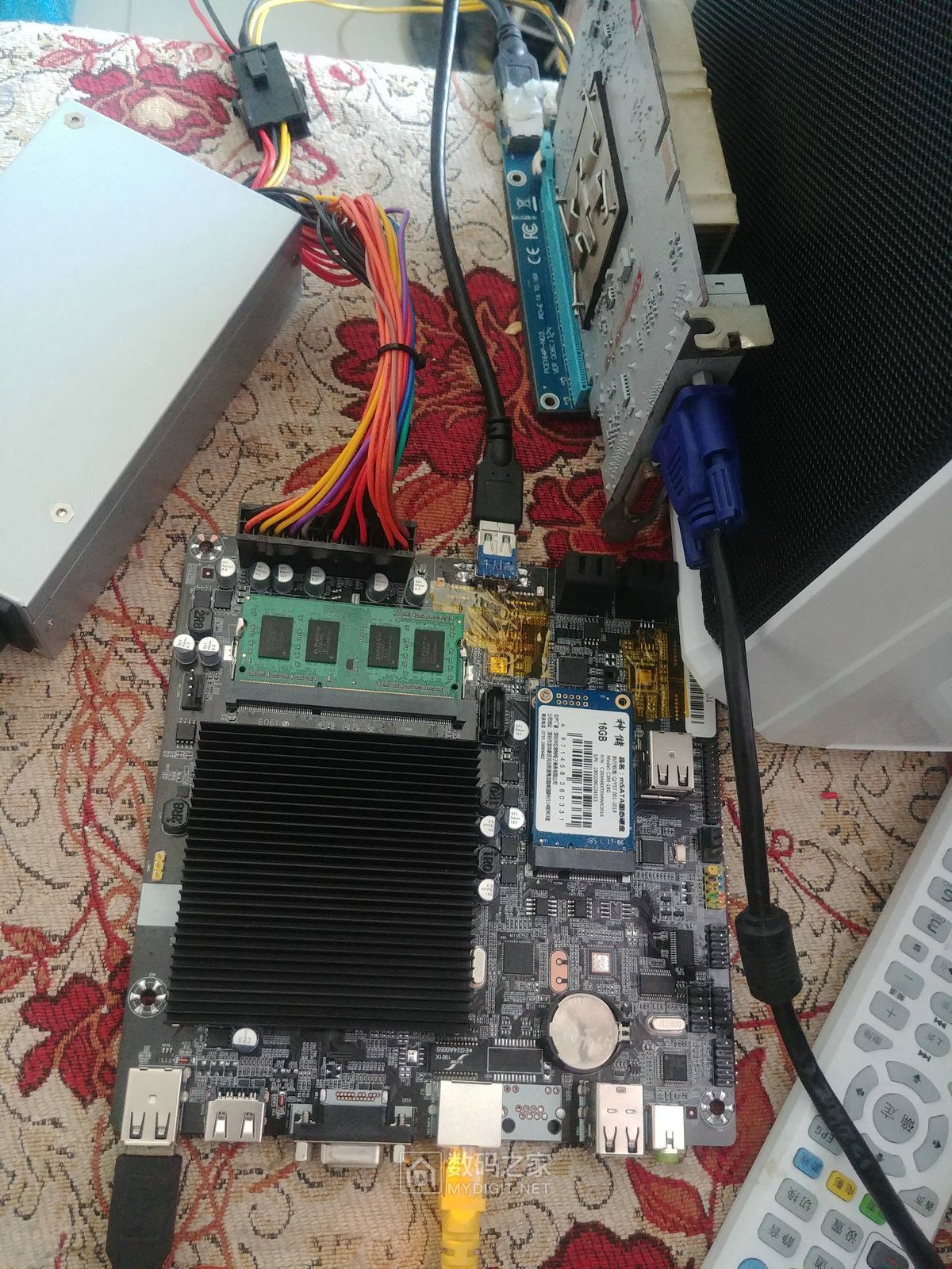 蜗牛矿机j1900主板外挂usb30显卡延长线