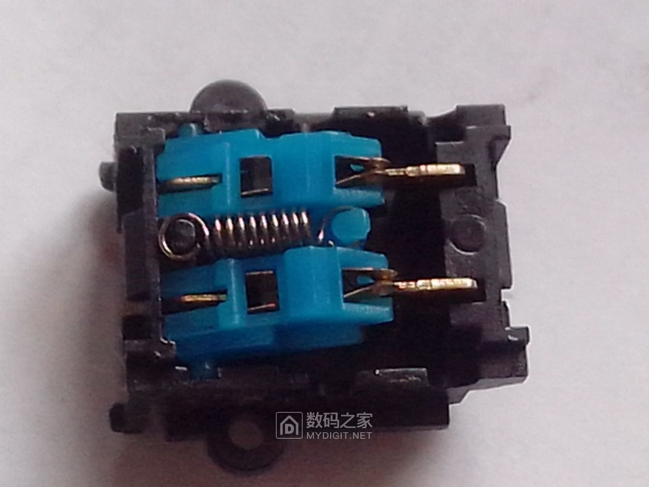 电话机叉簧开关都一样(电话机压簧开关坏了的故障现象)