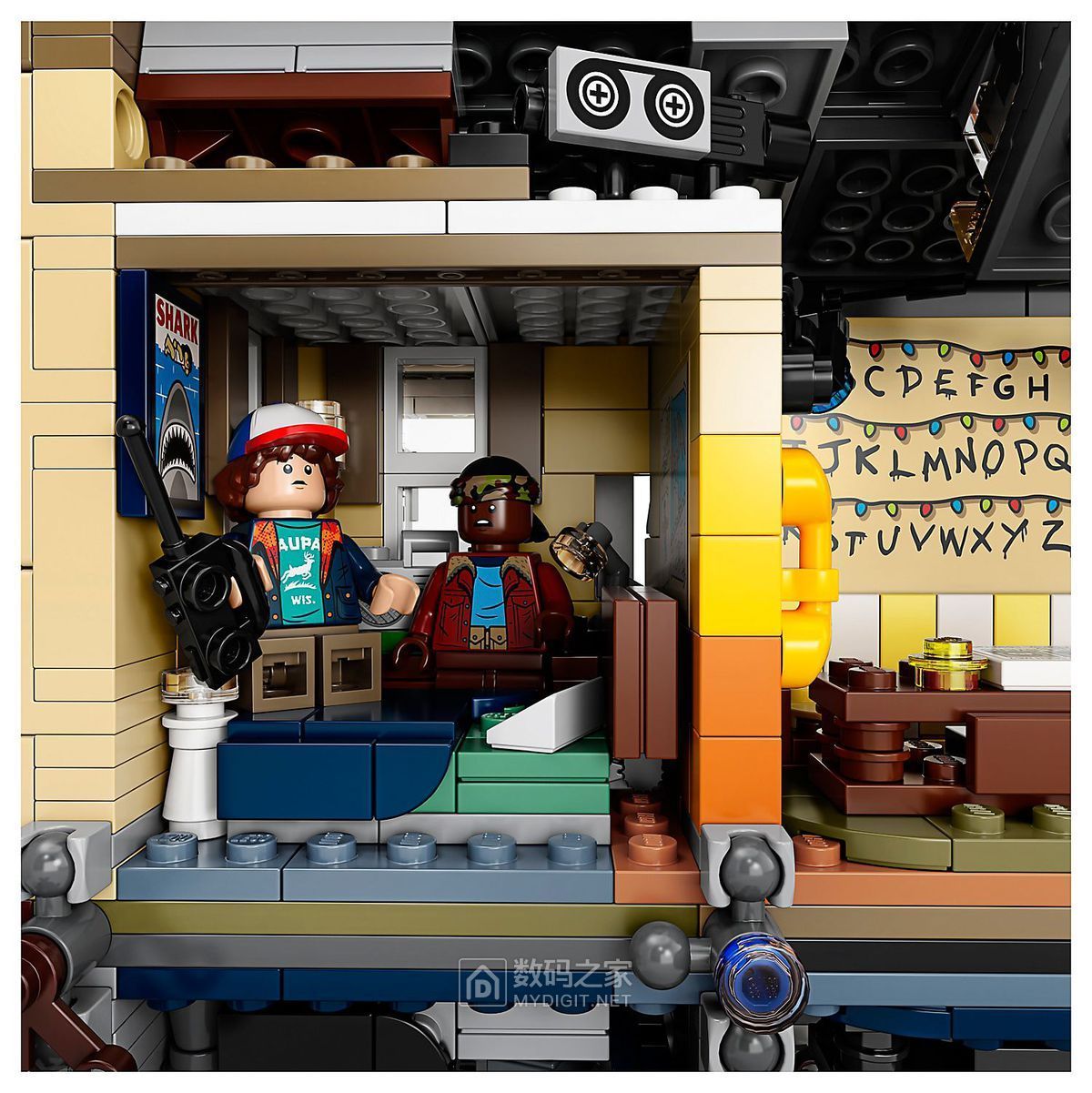 stranger_things_lego_upside_down_4__2_.jpg