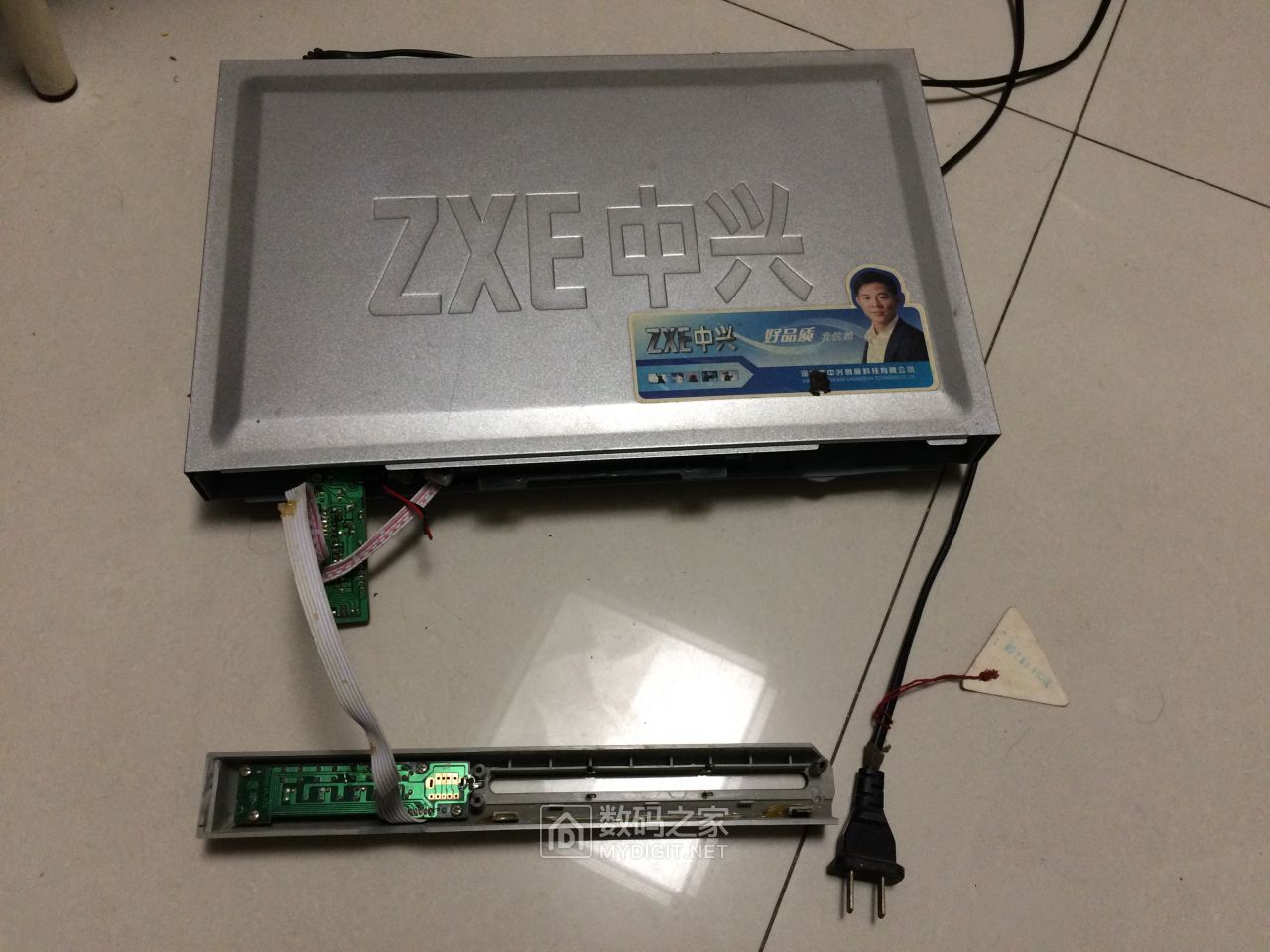 藏满苍老师的中兴dvd拆解