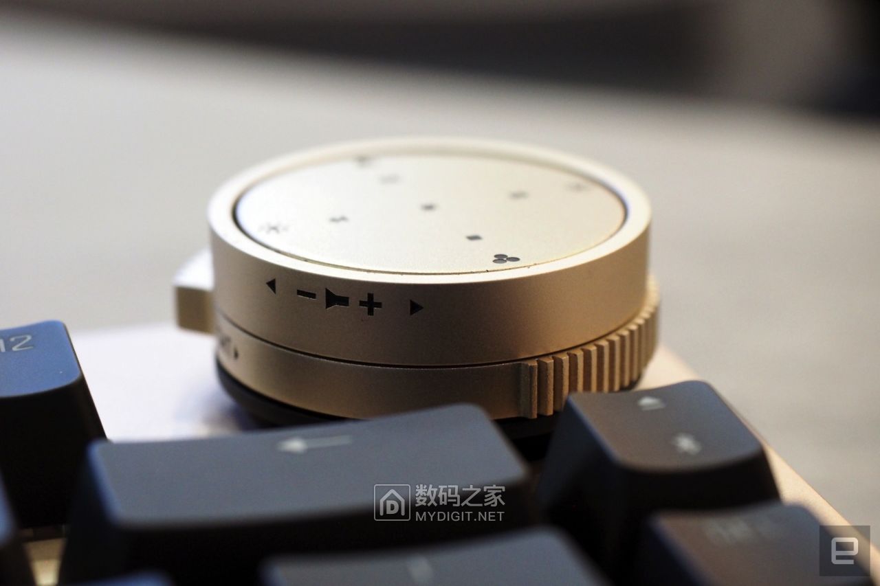 azio-iris-prototype-1 (1).jpg
