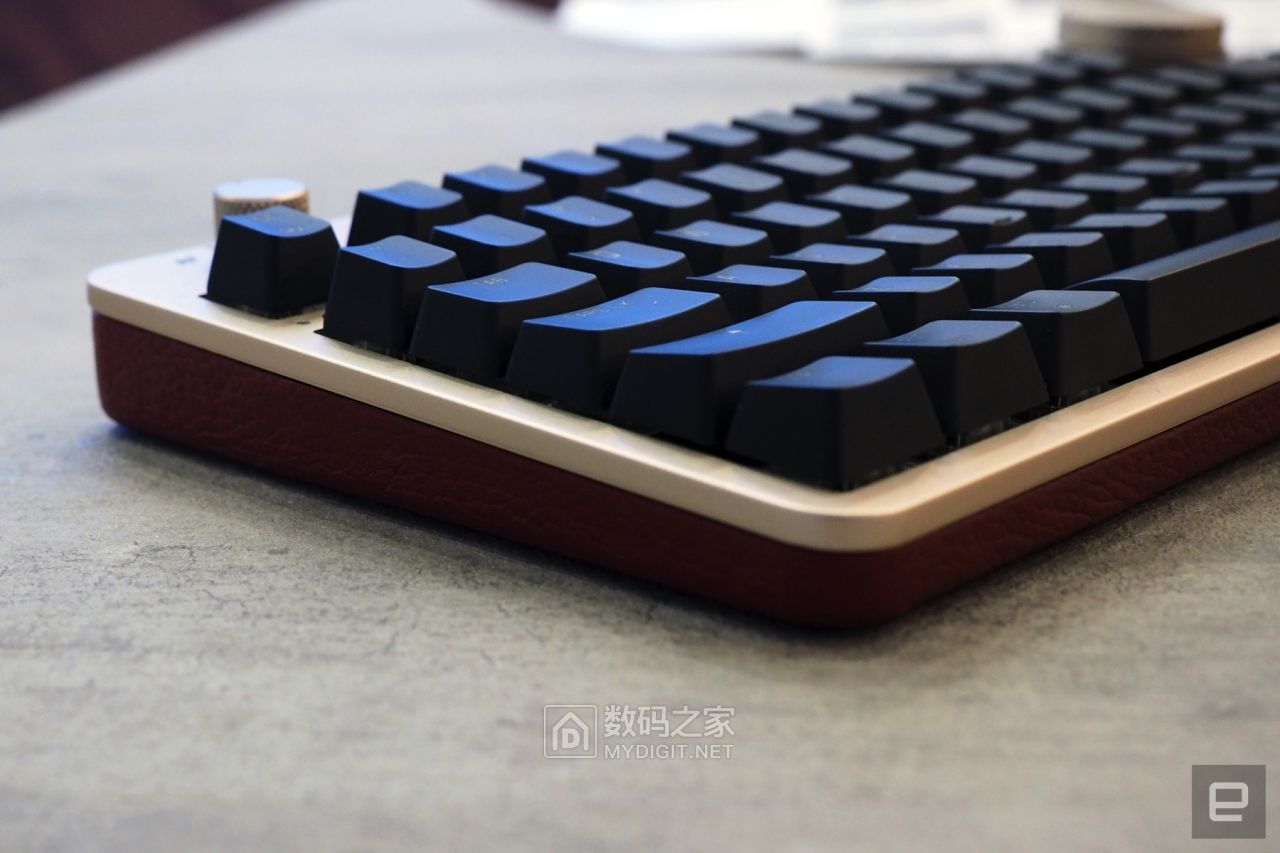 azio-iris-prototype-1.jpg