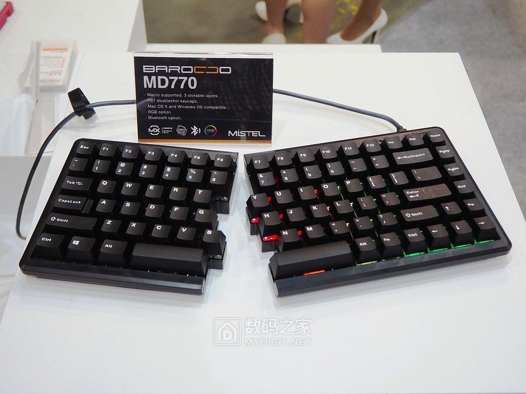 MD770_1024x768c-1024x768.jpg