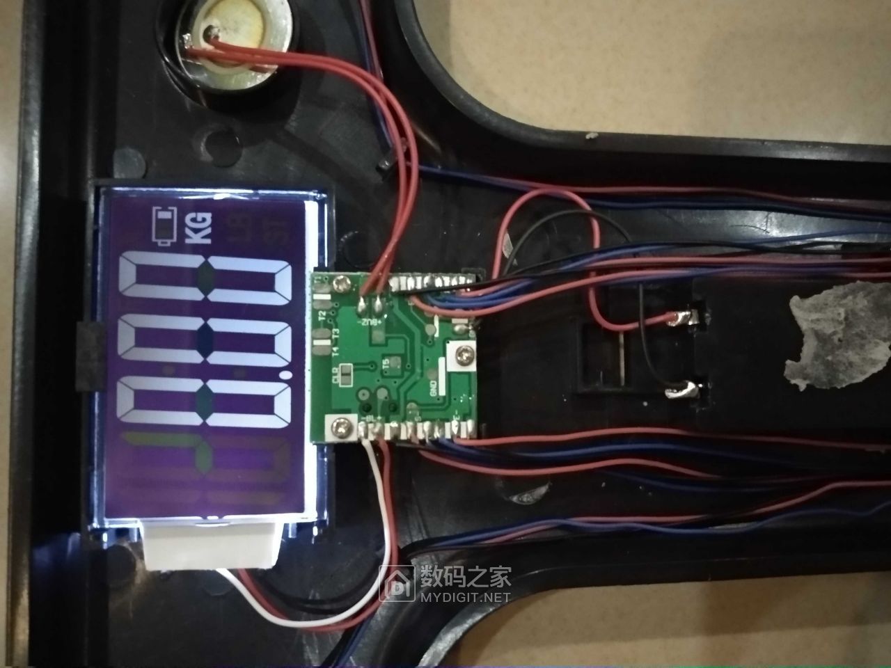 拆解美爵信达体重秤和一个普通货