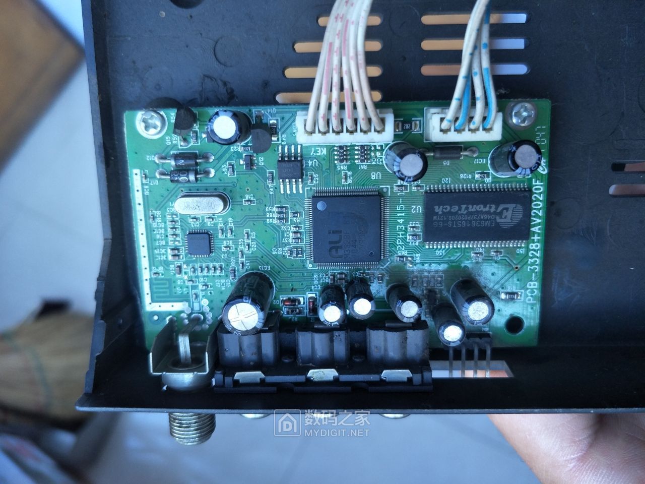 在哪买机顶盒芯片 090256n7m0pt0yh6fy6jmp.jpg