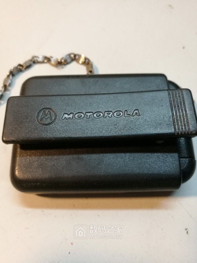 摩托罗拉火凤凰bb机