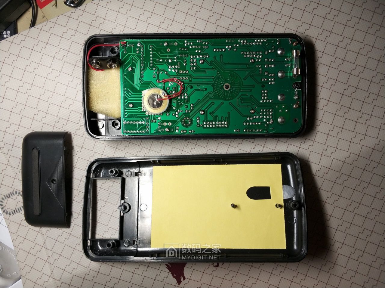 拆解弘大dt9205数字万用表