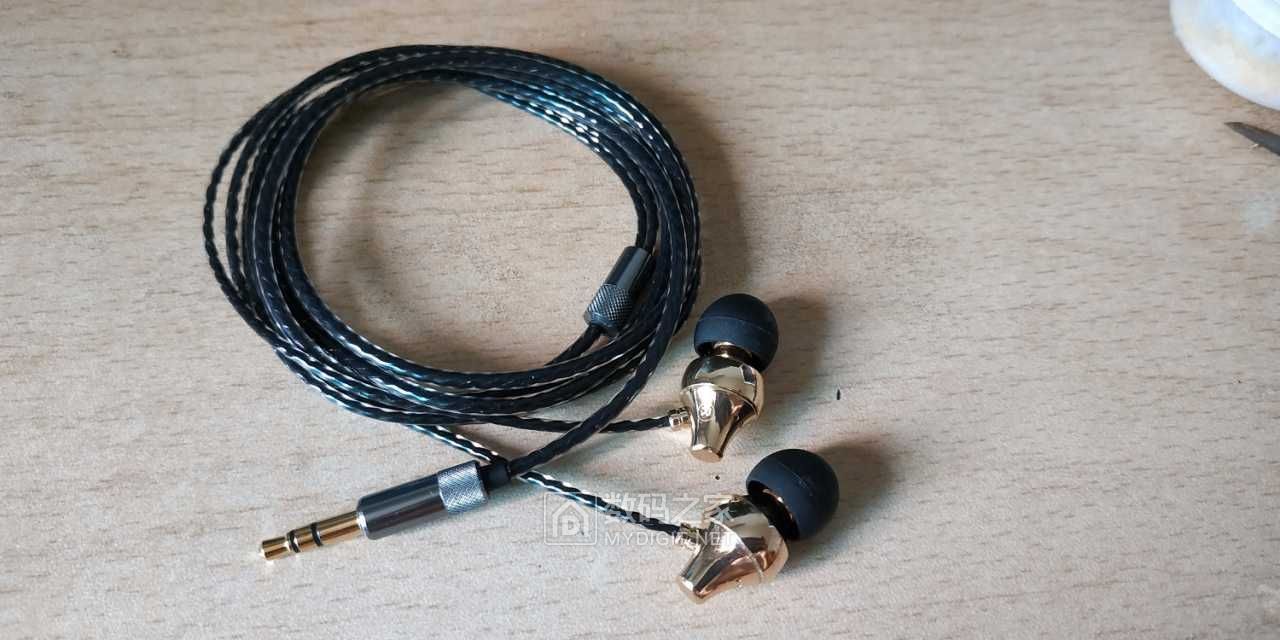 diy夜壶耳机附加煲耳机神曲