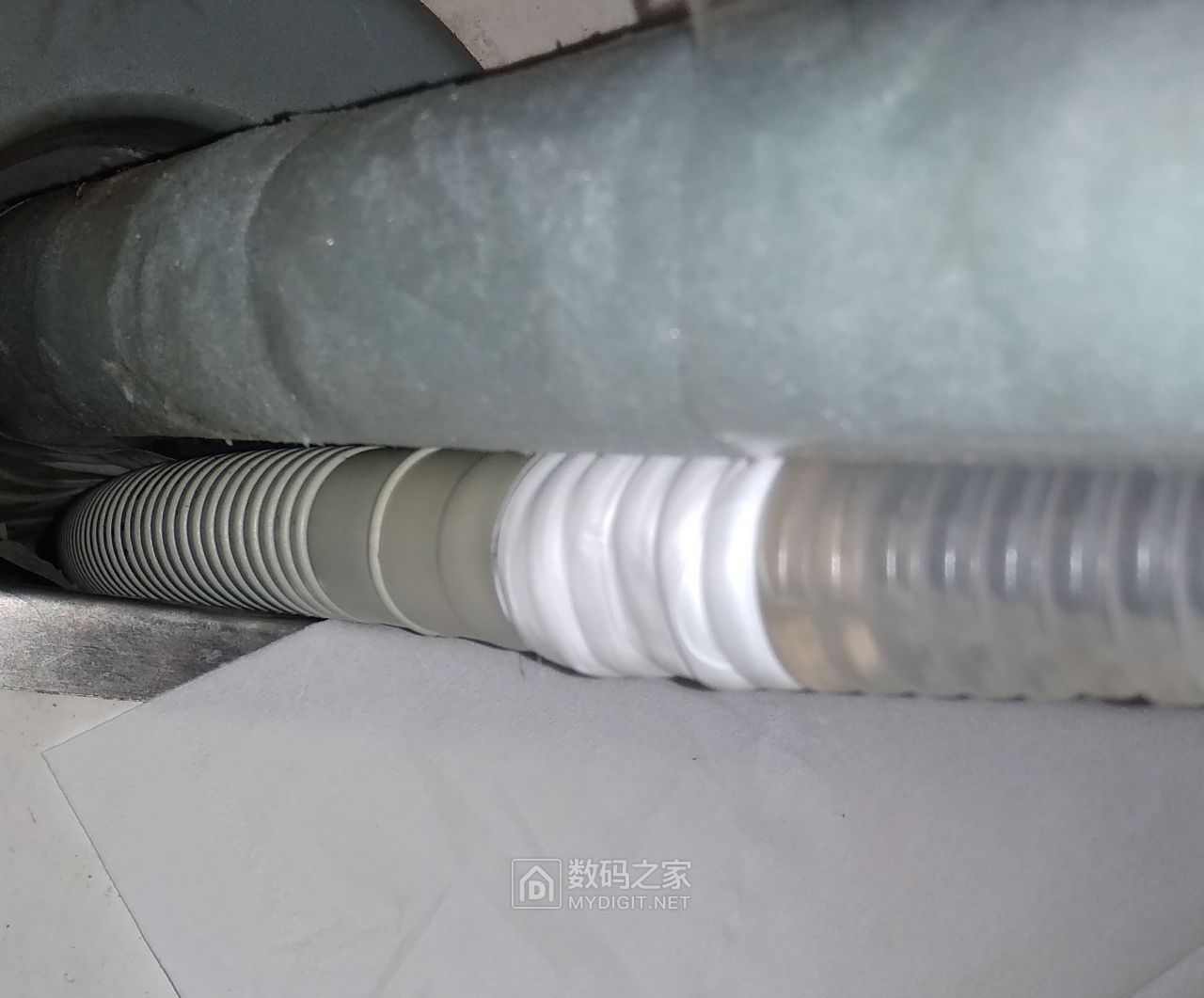 空调滴水管.jpg