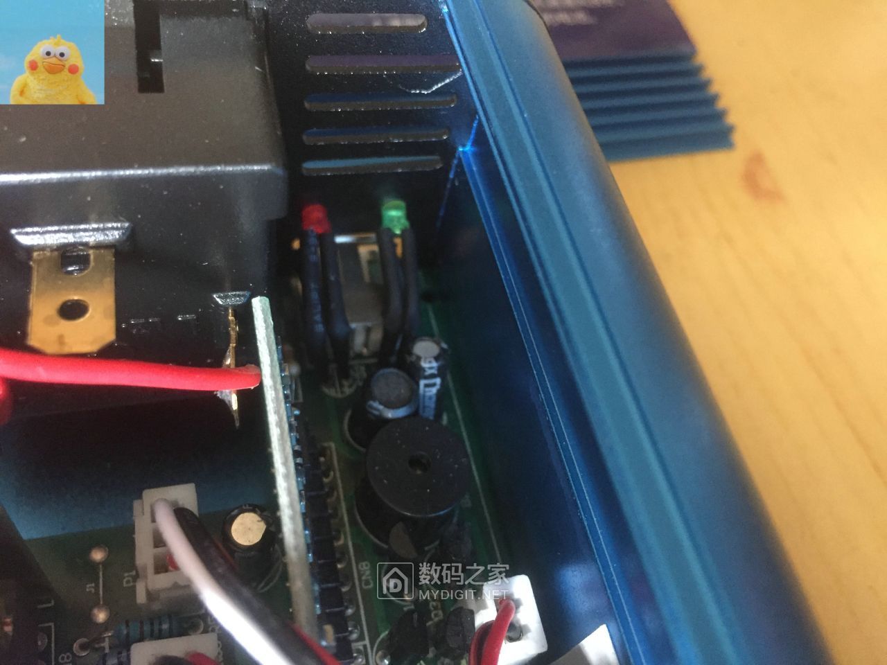 简拆肖博士24v2200w逆变器 非正弦波