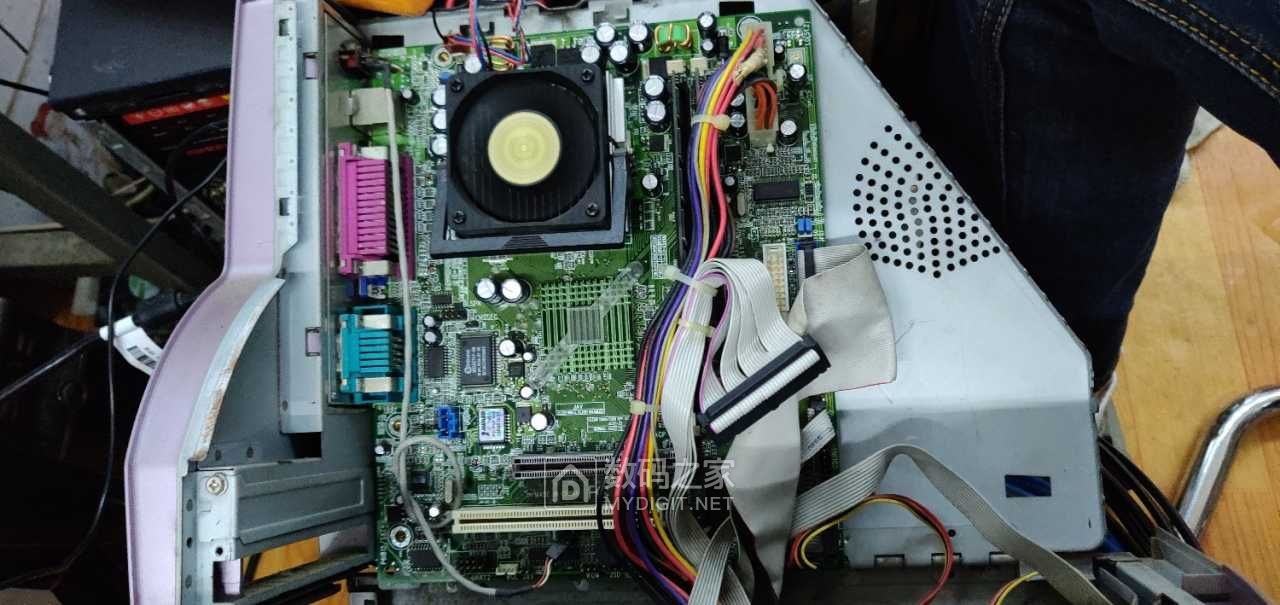 看看联想主机天禧6642