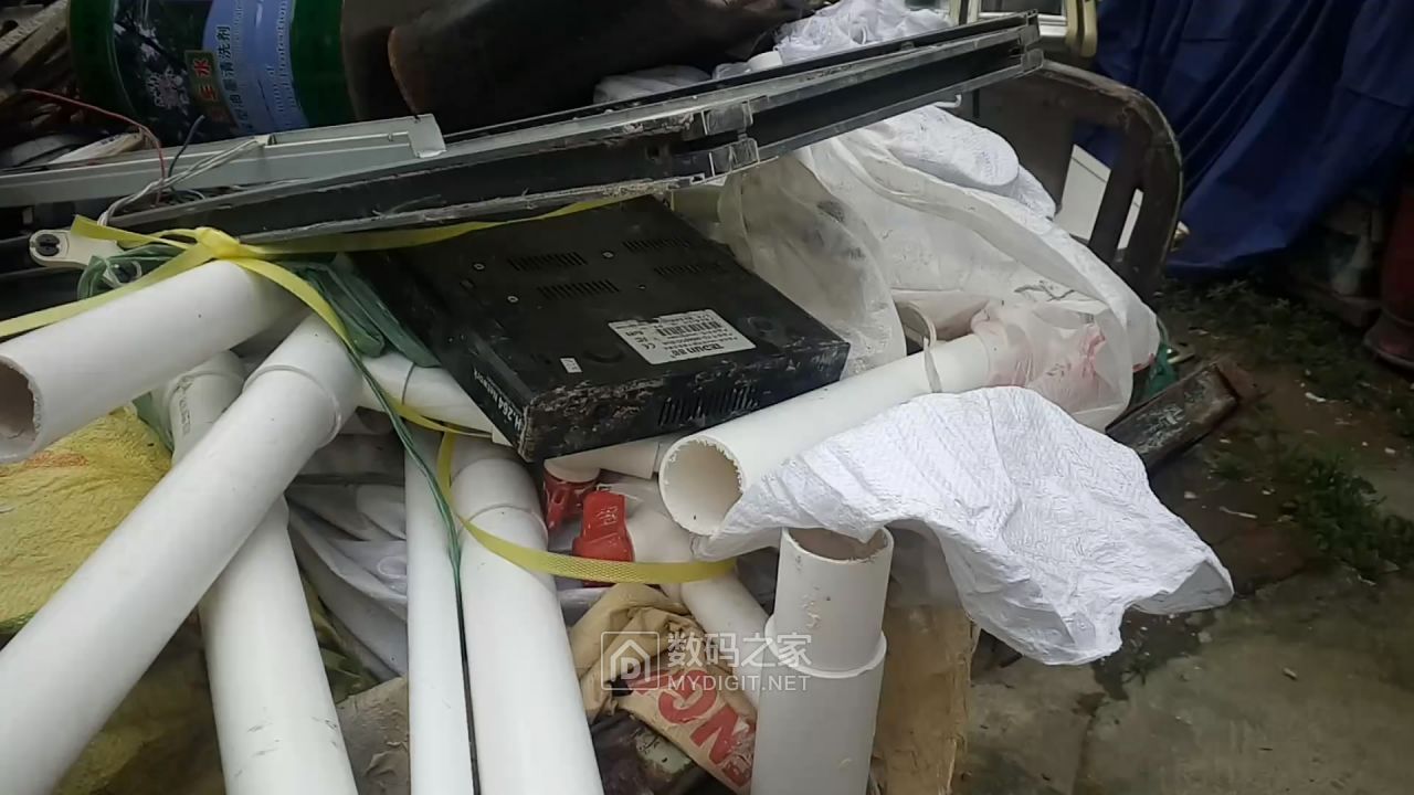MOV_0191[00_00_00][20190609-183547-0].JPG