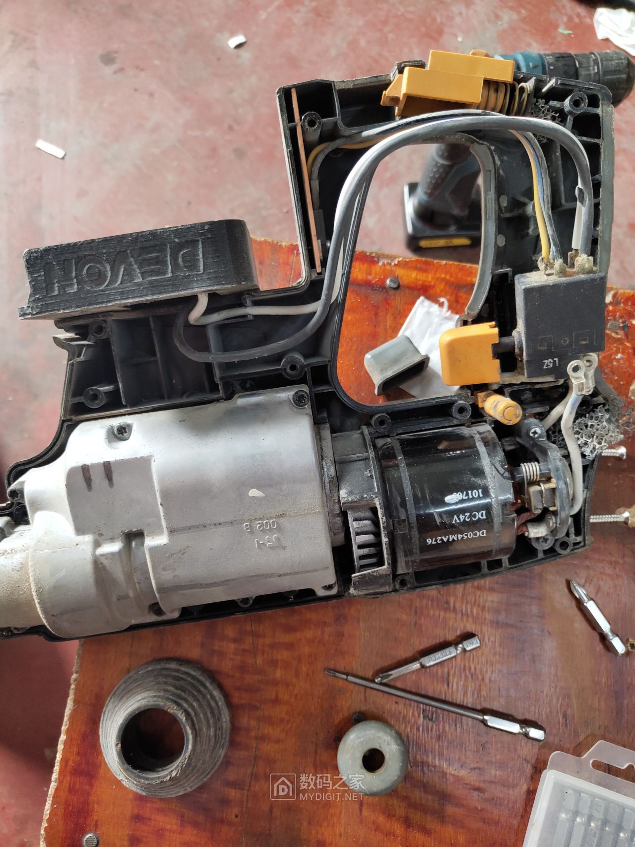 松下6813电锤居然坏了