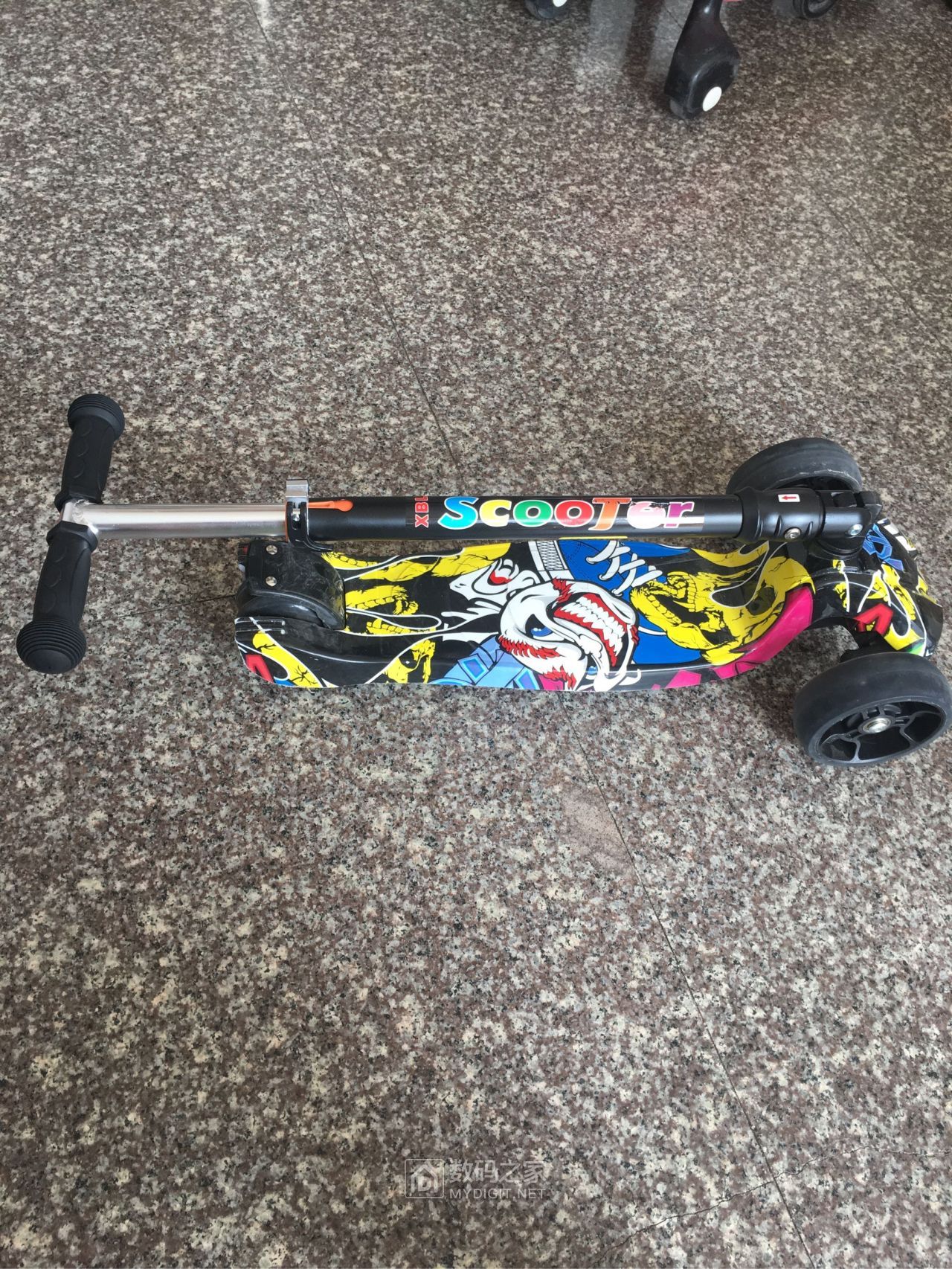 滑板车哪个牌子好小霸龙滑板车单脚宝宝溜溜车怎么样滑板车价格