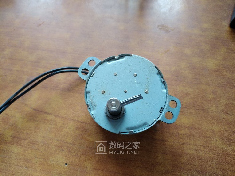 P90617-081259_调整大小.jpg