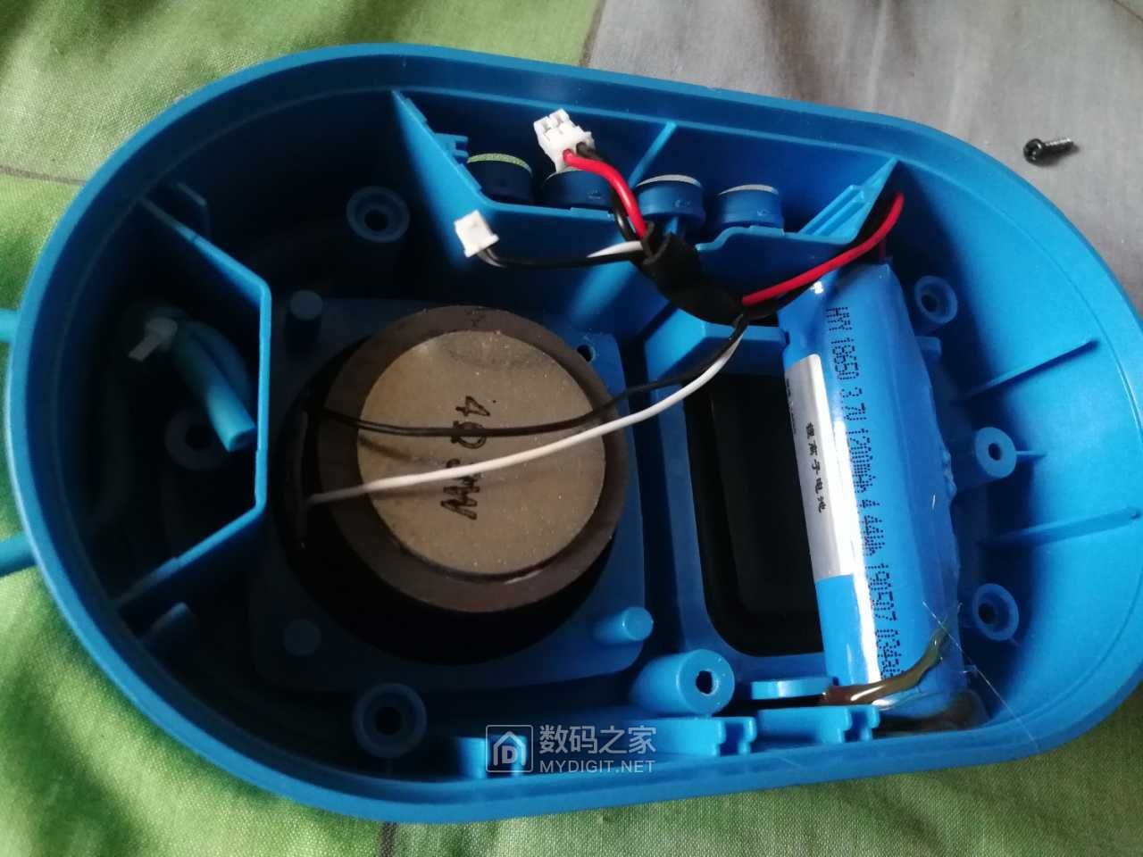 名创优品minisoq1芝麻街蓝牙音箱拆解