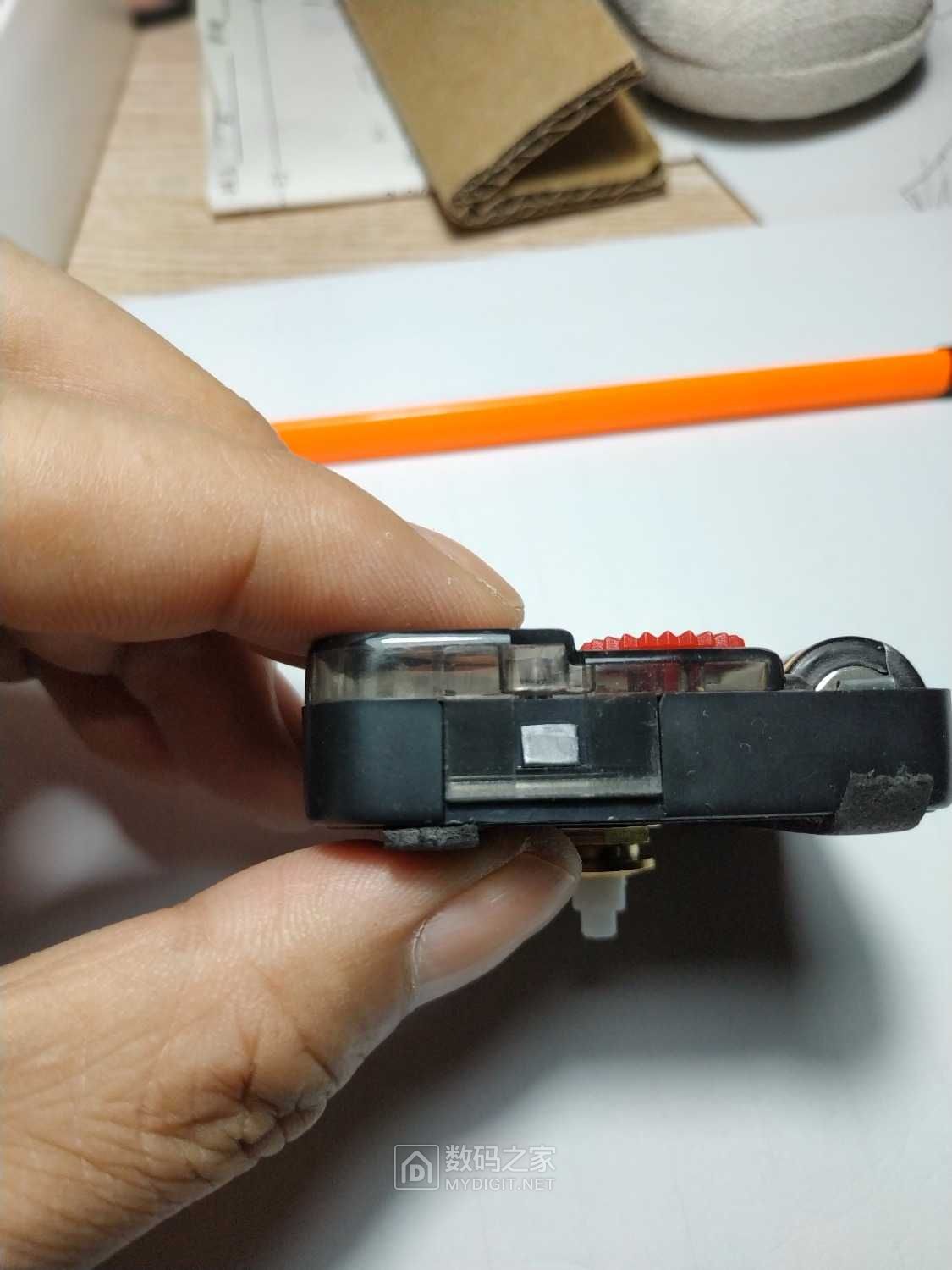 拆一个衡水康巴丝石英机芯