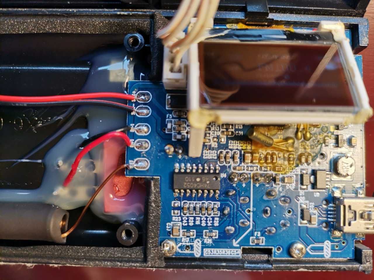 拆修朗琴数码插卡音箱 - 拆机乐园 数码之家