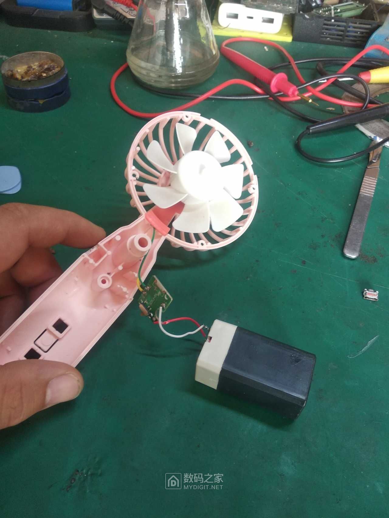 拆修一个小电风扇 - 拆机乐园 数码之家