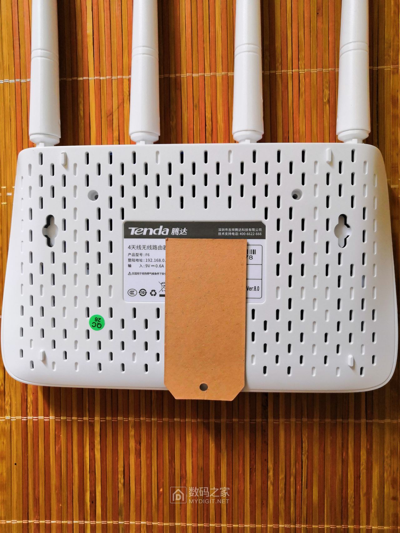 腾达f6v8新版4天线300m无线路由拆机图