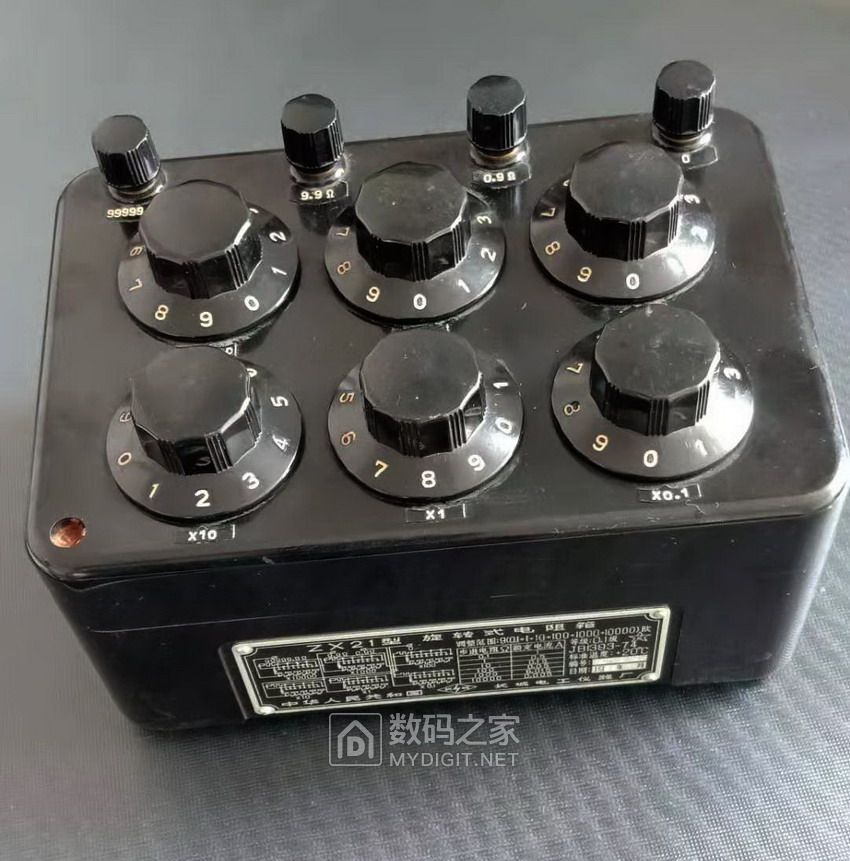 zx21型01级精密旋转电阻箱