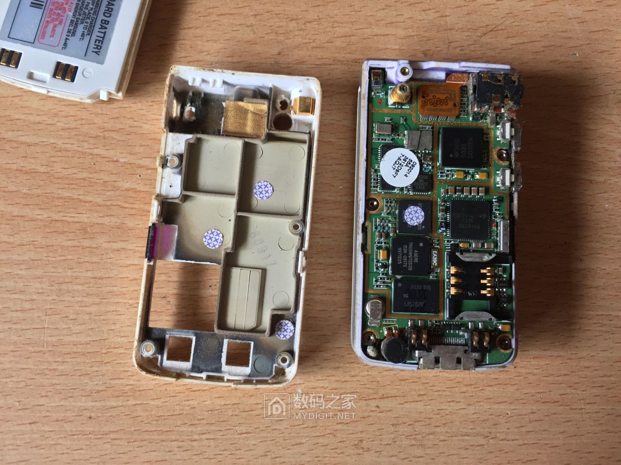 拆一个古董三星sghs200翻盖手机