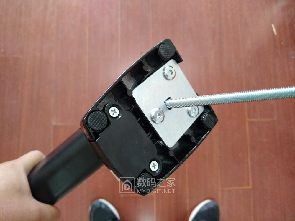 安装nb的液晶电脑显示器支架f80