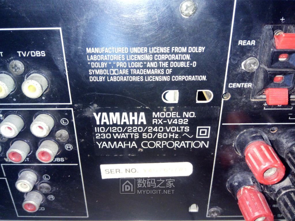 yamaha雅马哈rx-v492功放 99元 收来的,如图,外观完整,有上盖.