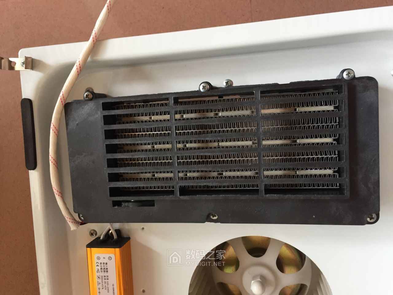 浴霸led灯驱动坏了换了一个