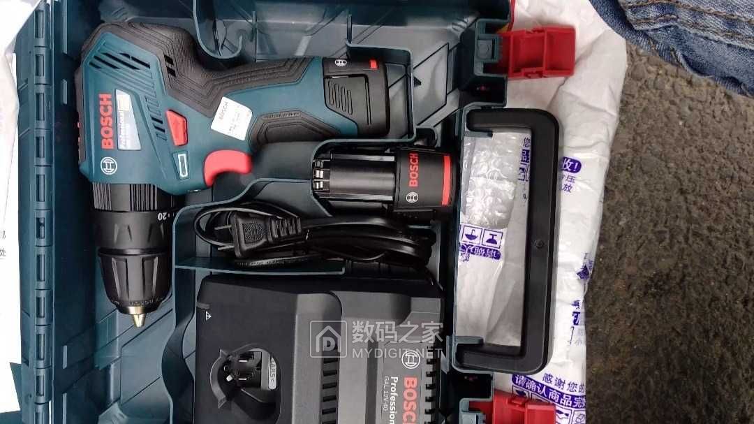 博世無刷電鑽gsb12v30及快速充電器gal12v40首次拆機