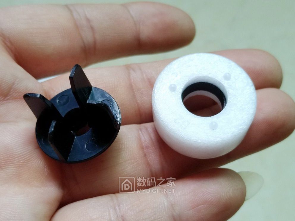 详拆小熊加湿器型号jsqa20b1做工还不错