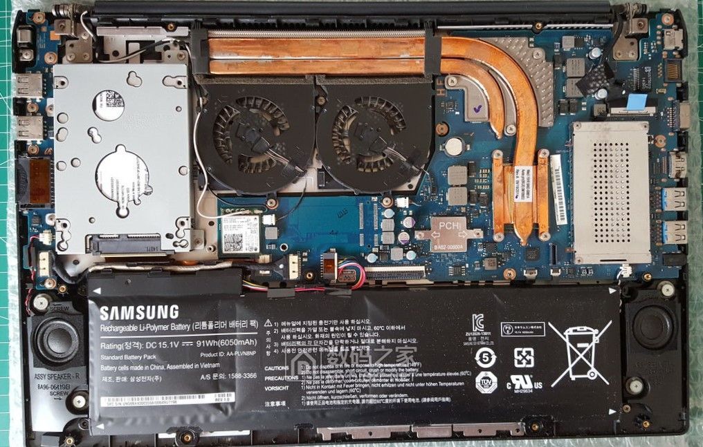 三星笔记本电池怀孕,换电池并拆解换下的电池 - 拆机乐园 数码之家