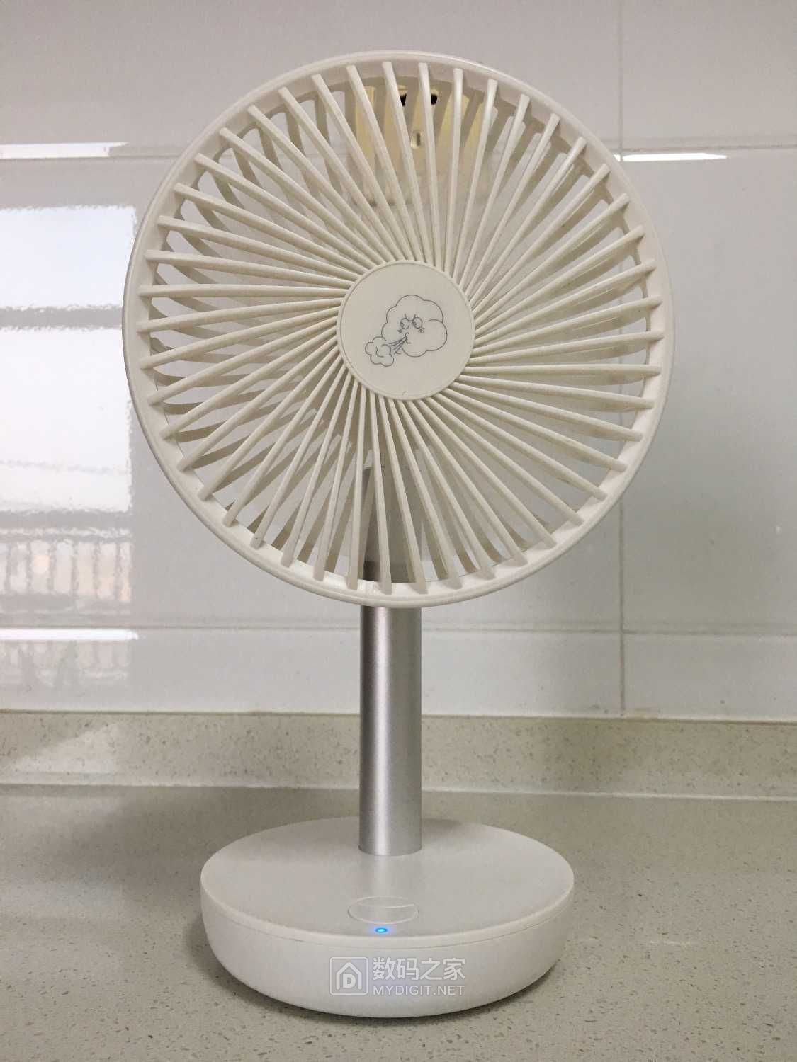 尚朋堂桌面小风扇换电池顺便吐槽几句