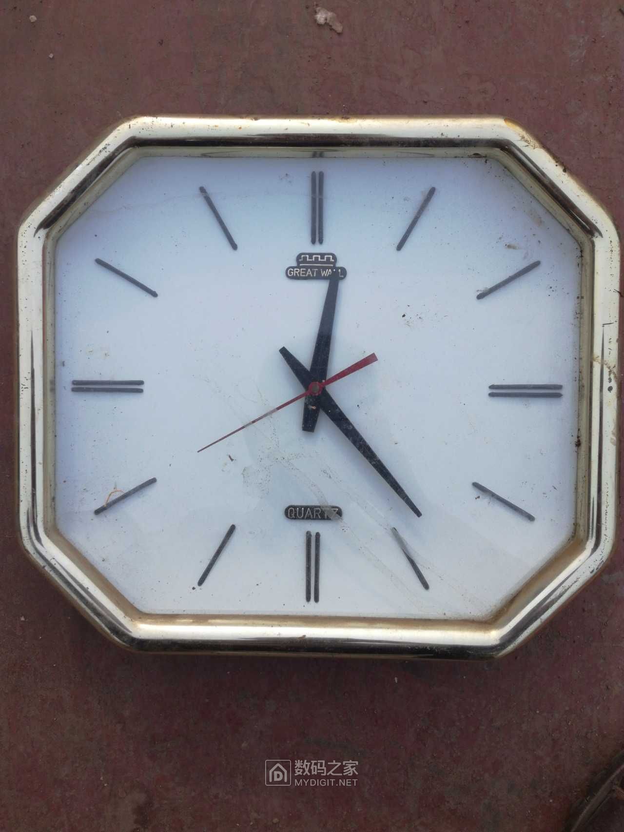 新论坛 首贴 古董级别-长城石英钟