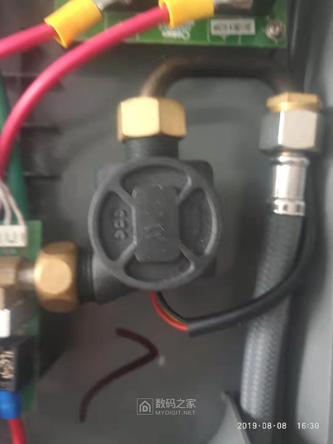 进水连接管和流量计