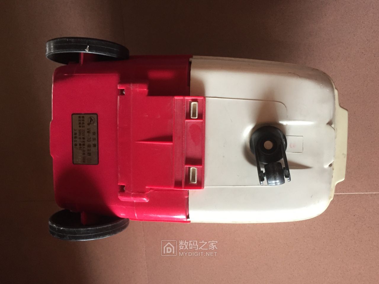 拆一个快30年的快乐牌吸尘器