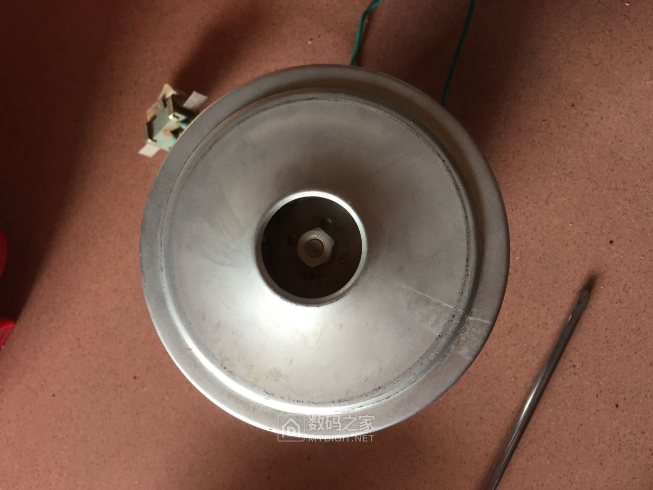 拆一个快30年的快乐牌吸尘器