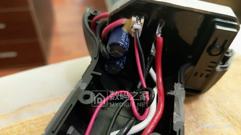 P90821-113240_调整大小.jpg