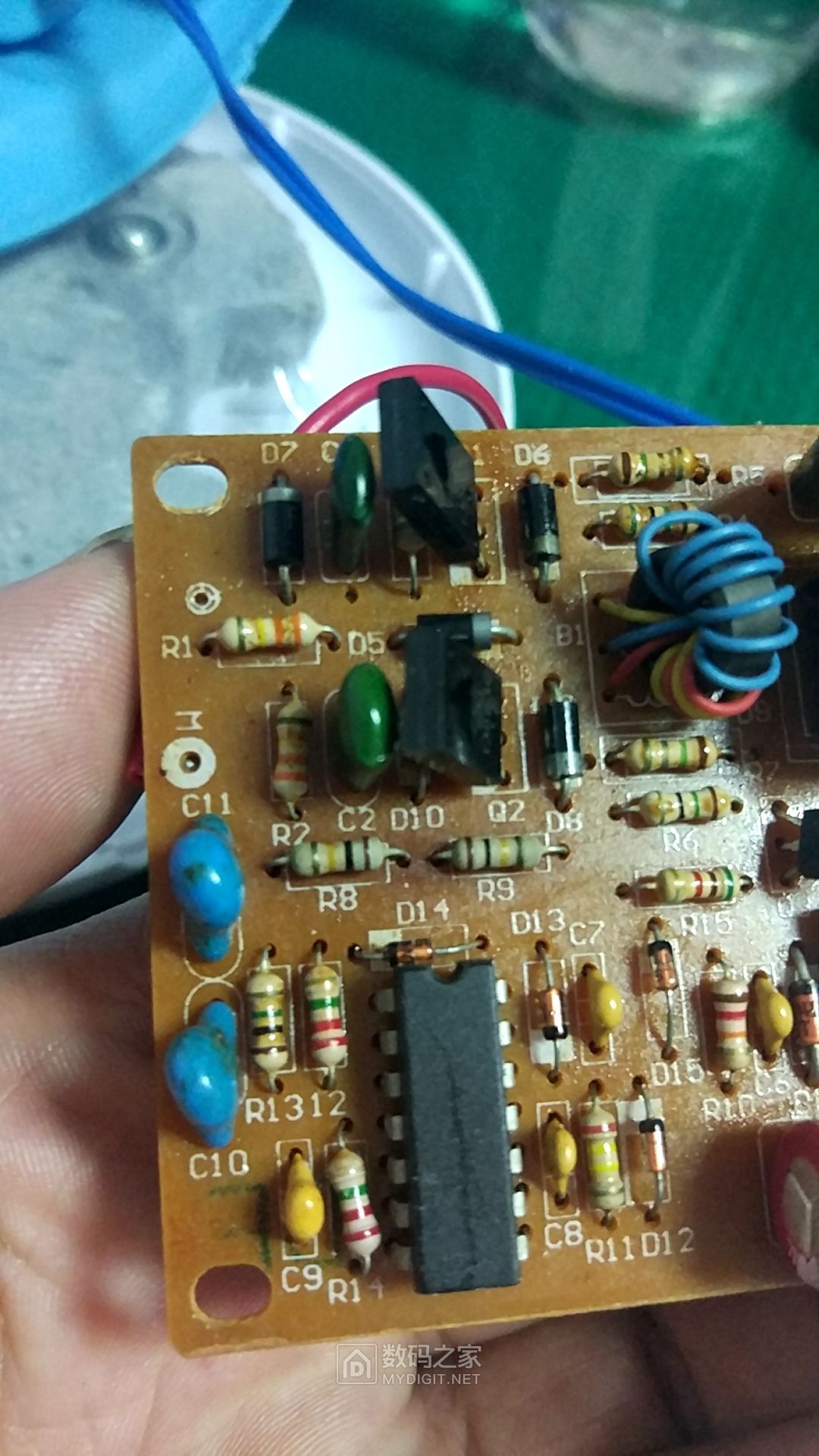 拆触摸式荧光台灯(bosda宝视达gd-8011),触摸开关不灵敏