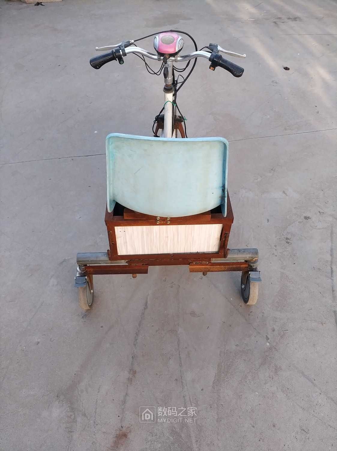 雅迪电动车改装三轮漂移车