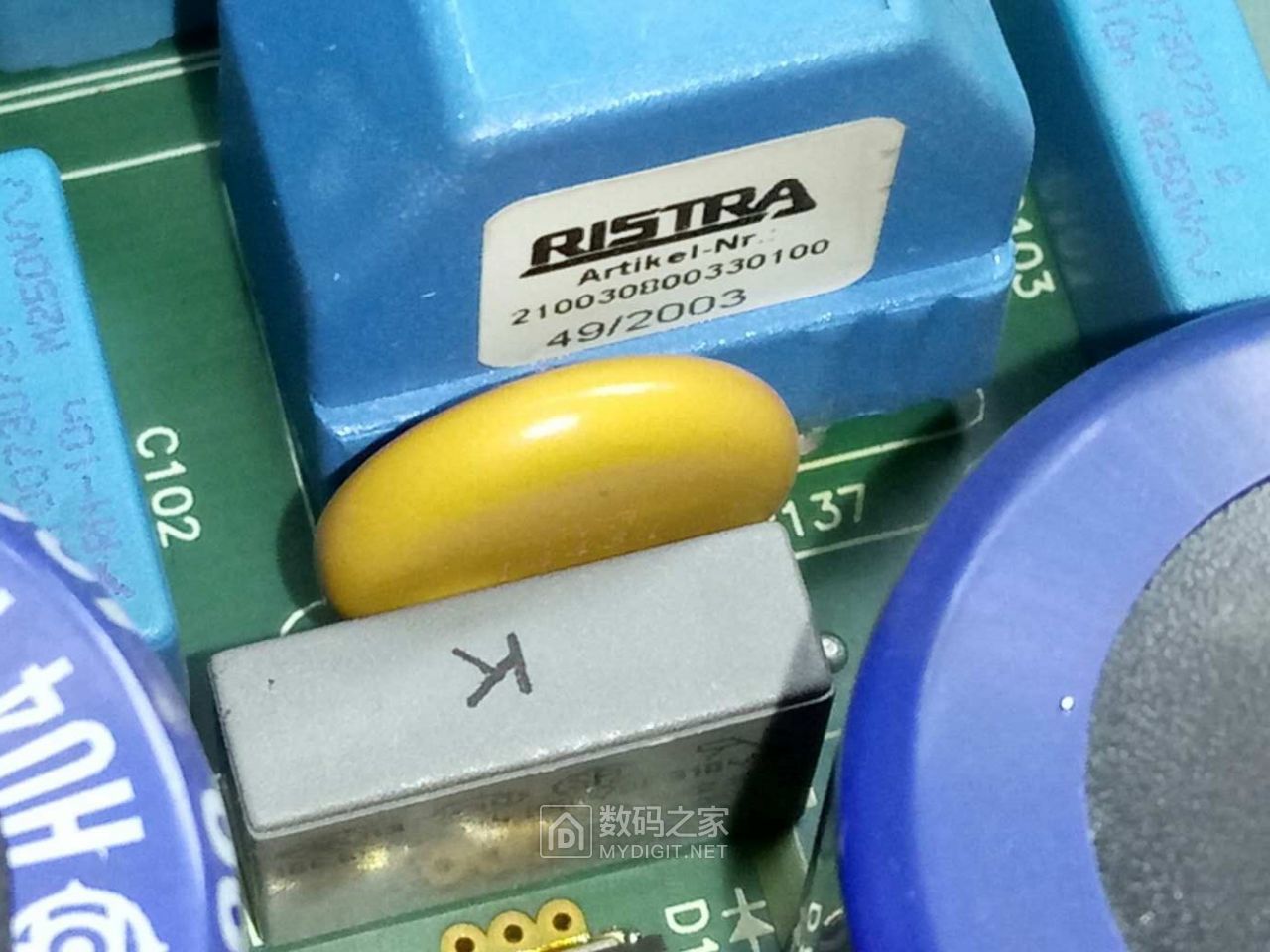 蒂森电梯抱闸电源拆看 - 拆机乐园 数码之家